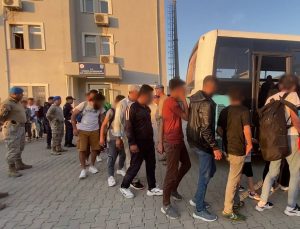 Mersin’de 50 Düzensiz Göçmen Yakalandı