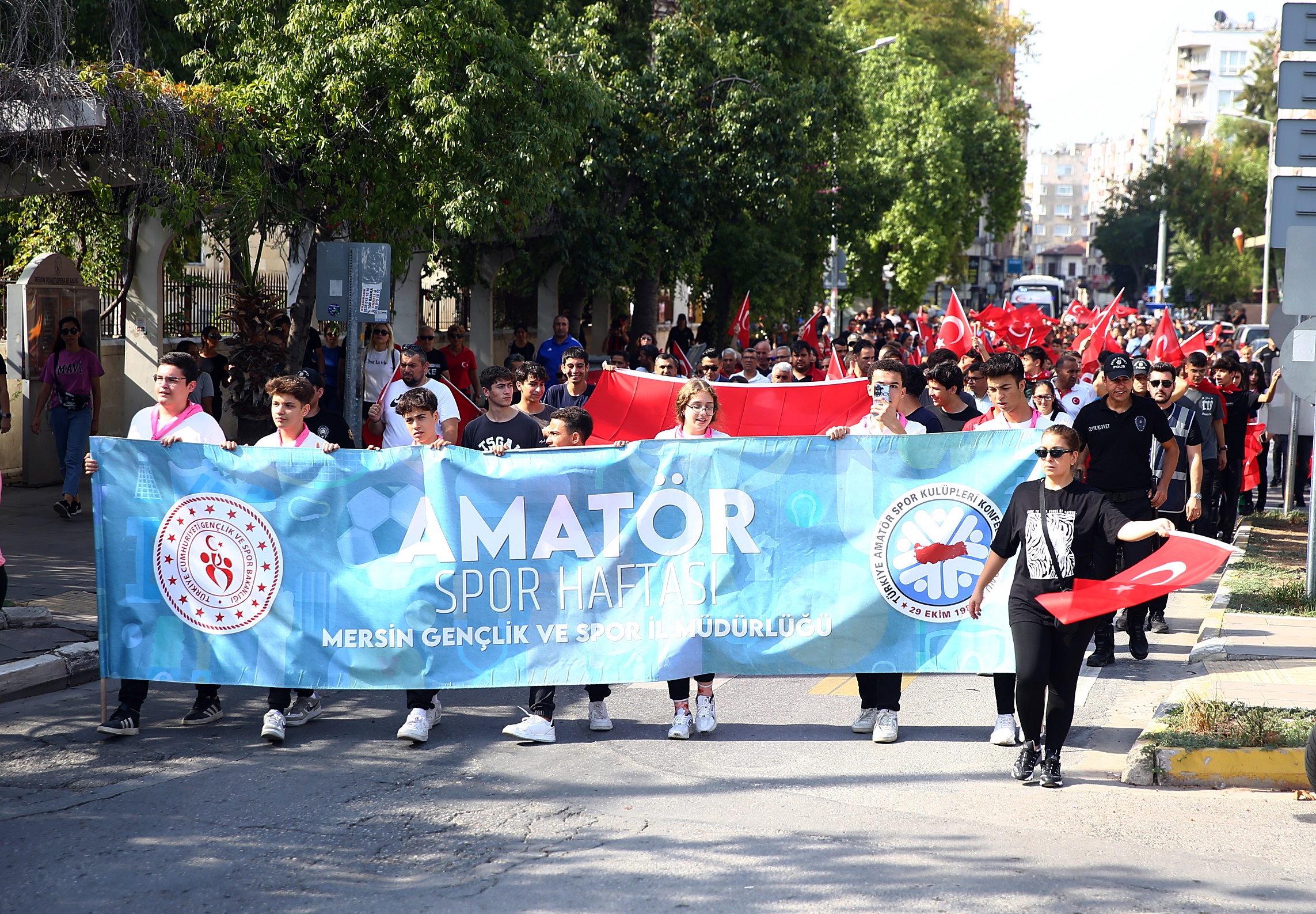 Mersin'de Amatör Spor Haftası Etkinlikleri Başladı