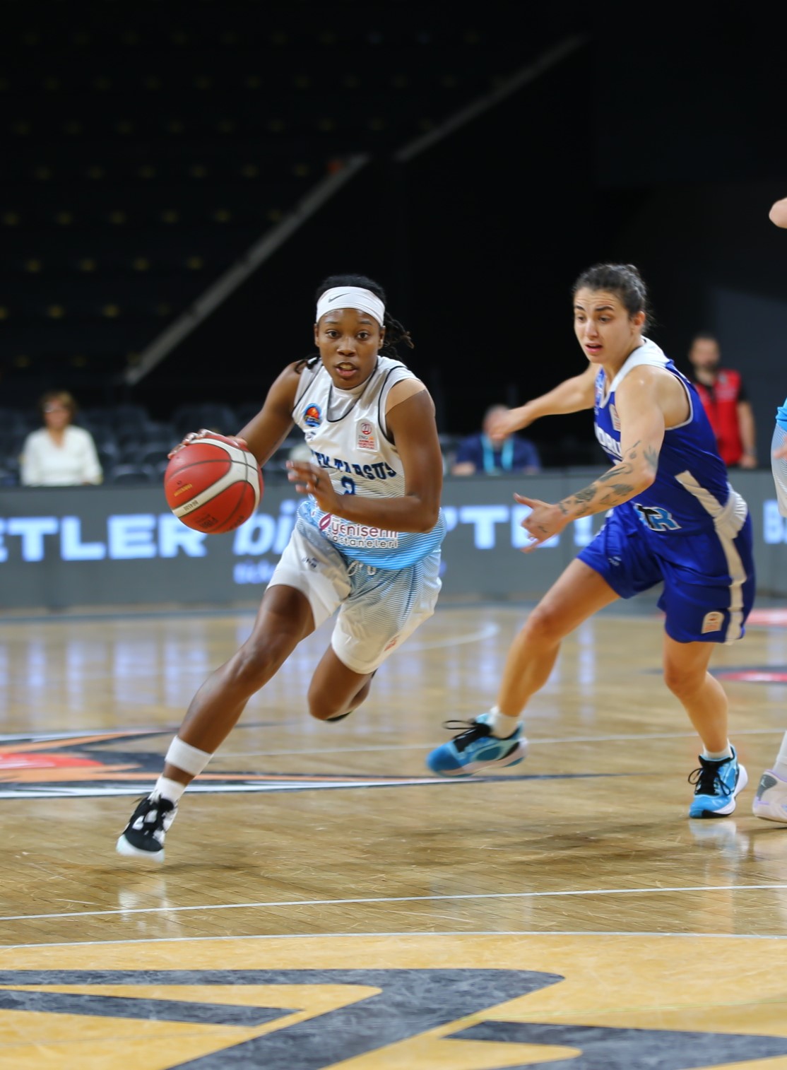 İlkem Yapı Tarsusspor, YTR Gayrimenkul Bodrum Basketbol'u 104-89 Yenerek Galip Geldi