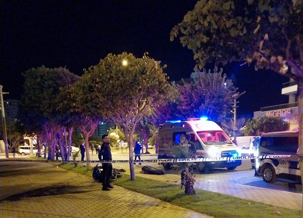 Mersin'de Motosiklet Kazası: 2 Kişi Hayatını Kaybetti