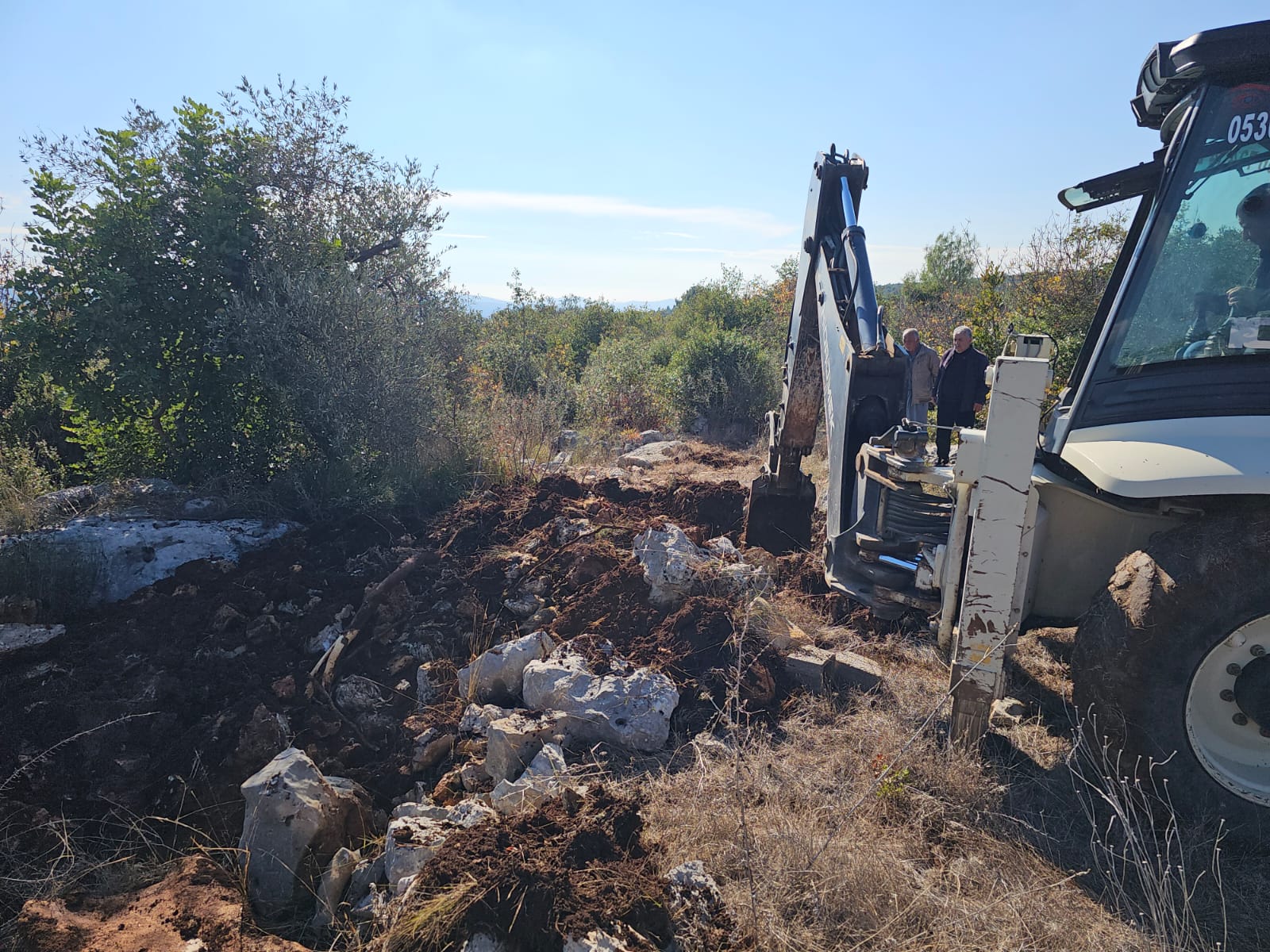 Mersin'de Piliç Üretim Çiftliğinde 800 Tavuk Telef Oldu