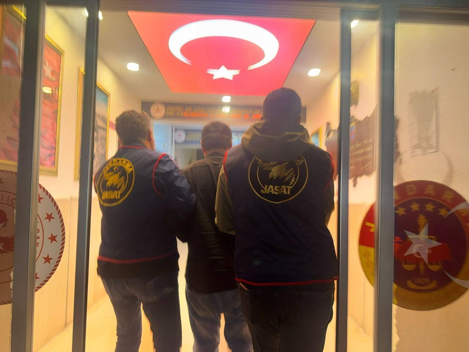 Mersin'de Suçlulara Yönelik Operasyon: 31 Tutuklama