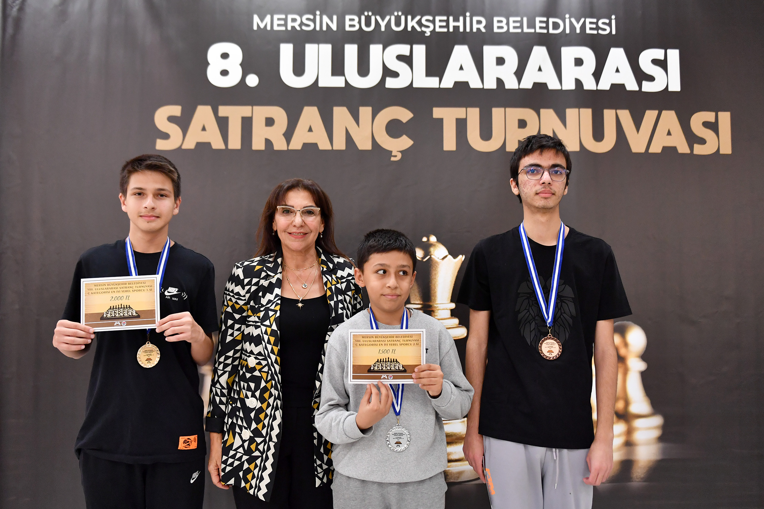 Mersin'de Uluslararası Satranç Turnuvası Başarıyla Sona Erdi