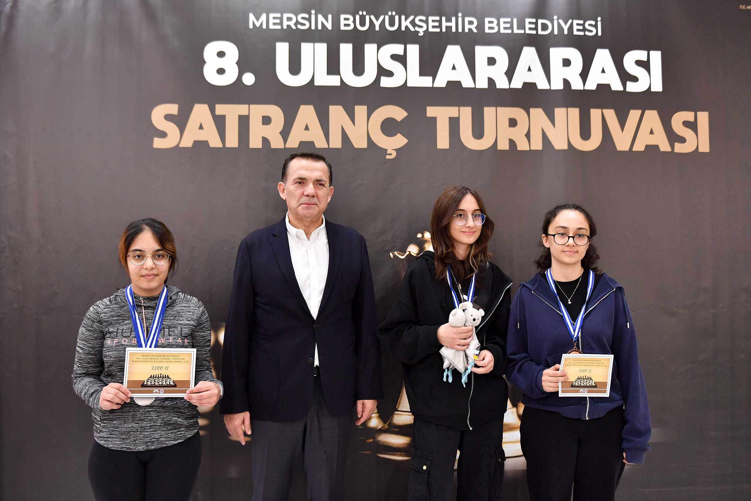 Mersin'de Uluslararası Satranç Turnuvası Başarıyla Sona Erdi